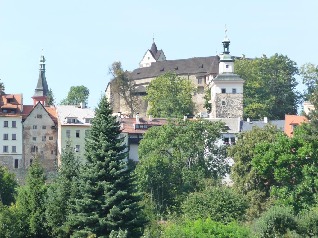 Penzion U Splavu Loket Exterior photo